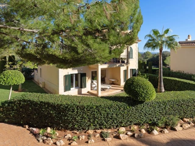 Apartamento de 2 habitaciones en Campos en venta - 580.000 € (Ref: 9383295)