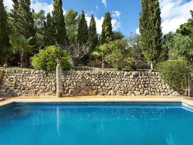 4 bedroom Finca/Country House for sale in Alaró with pool - € 1,280,000 (Ref: 9386121)
