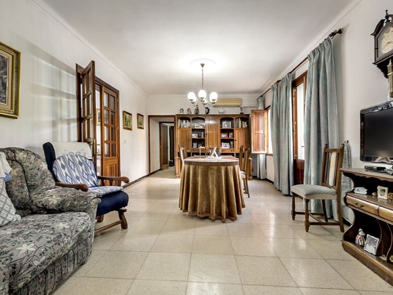 3 soverom Villa til salgs i Alaro med garasje - € 1 200 000 (Ref: 9391051)