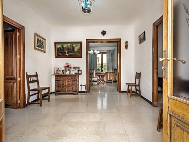 3 soverom Villa til salgs i Alaró med garasje - € 1 200 000 (Ref: 9391051)