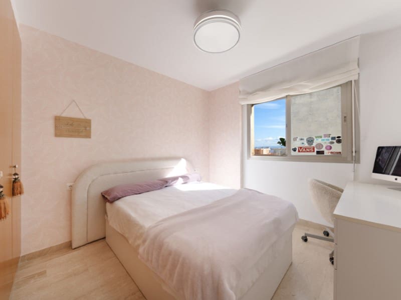 4 bedroom Apartment for sale in Palma de Mallorca with garage - € 1,695,000 (Ref: 9396594)