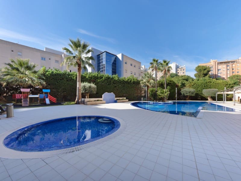 4 bedroom Apartment for sale in Palma de Mallorca with garage - € 1,695,000 (Ref: 9396594)