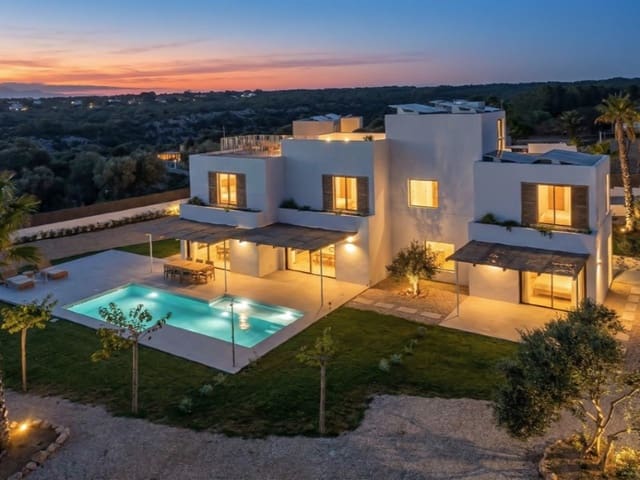 4 soverom Villa til salgs i Son Gual, Palma de Mallorca med svømmebasseng garasje - € 2 640 000 (Ref: 9396597)