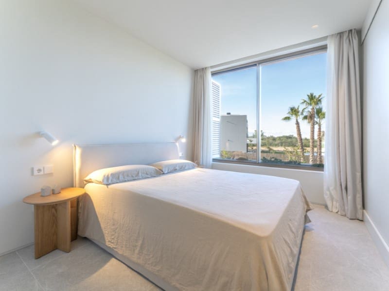 4 bedroom Villa for sale in Son Gual with pool garage - € 2,640,000 (Ref: 9396597)