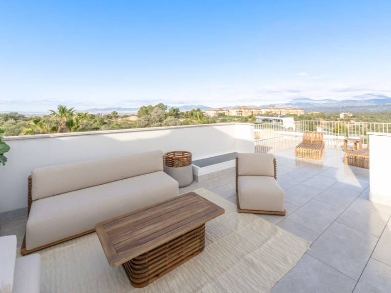 4 bedroom Villa for sale in Son Gual with pool garage - € 2,640,000 (Ref: 9396597)