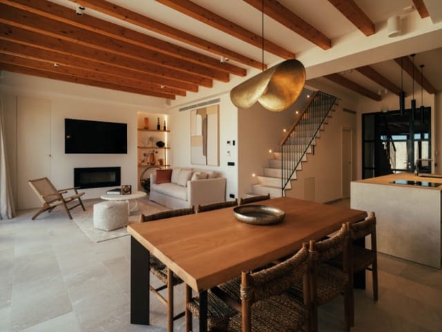 4 soveværelse Villa til salg i Montuïri med swimmingpool garage - € 1.795.000 (Ref: 9398385)