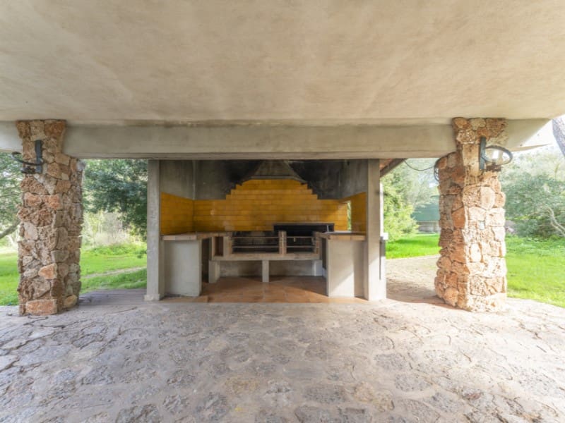 5 bedroom Finca/Country House for sale in Algaida with pool garage - € 980,000 (Ref: 9427882)