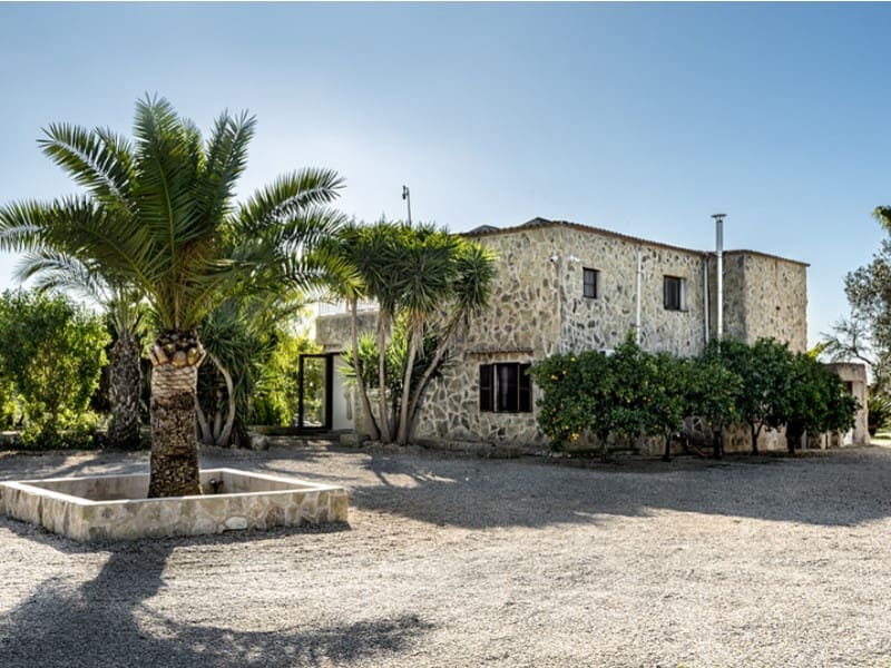 3 sypialnia Finka/Dom wiejski na sprzedaż w Algaida z basenem garażem - 1 250 000 € (Ref: 9437551)