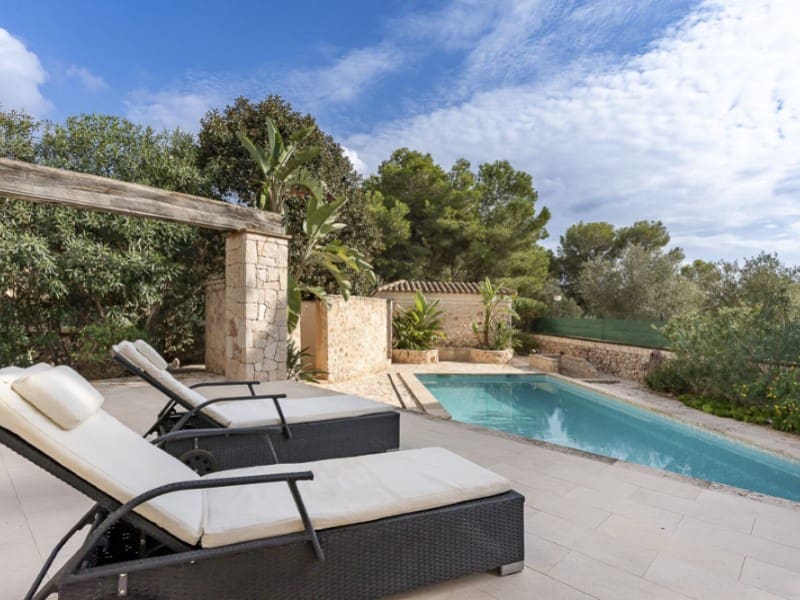 3 soverom Villa til salgs i Campos med svømmebasseng garasje - € 1 890 000 (Ref: 9449461)