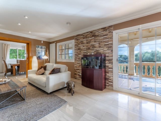 4 Zimmer Villa zu verkaufen in L'Aranjassa / S'Aranjassa, Palma de Mallorca mit Pool Garage - 2.495.000 € (Ref: 9450339)