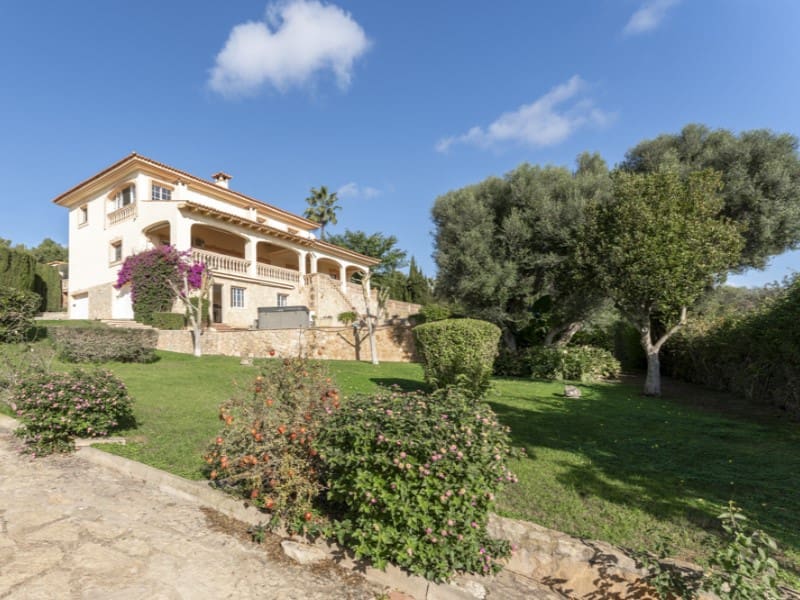 4 bedroom Finca/Country House for sale in L'Aranjassa / S'Aranjassa with pool garage - € 1,950,000 (Ref: 9450339)