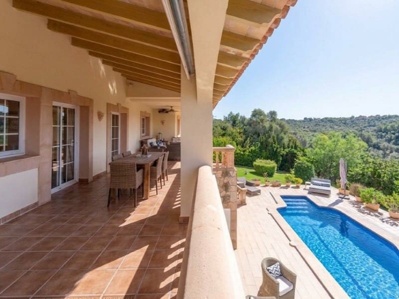 4 bedroom Finca/Country House for sale in L'Aranjassa / S'Aranjassa with pool garage - € 1,550,000 (Ref: 9450339)