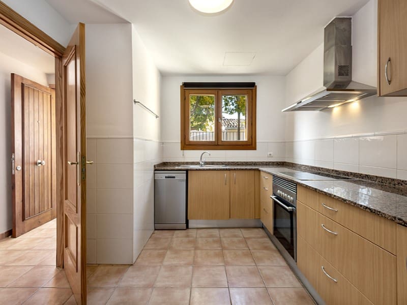 3 slaapkamer Villa te koop in Moscari met garage - € 495.000 (Ref: 9452252)