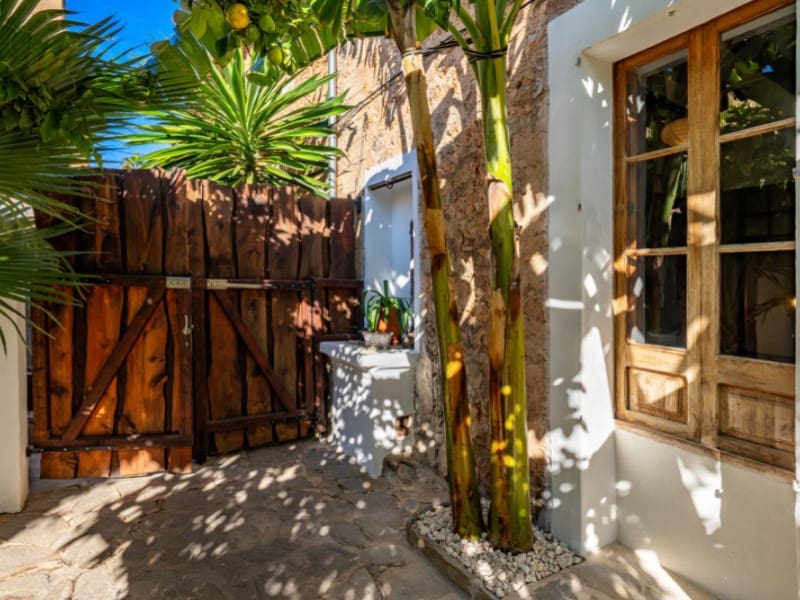 2 soveværelse Villa til salg i Esporles - € 998.000 (Ref: 9452253)