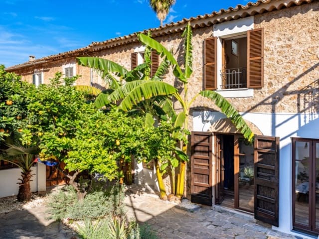 2 slaapkamer Villa te koop in Esporles - € 998.000 (Ref: 9452253)