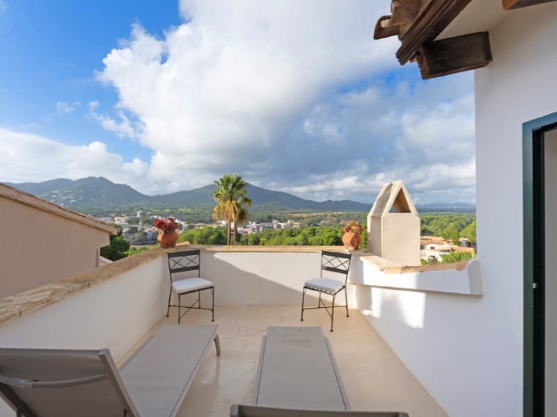 4 bedroom Villa for sale in Canyamel - € 915,000 (Ref: 9470535)