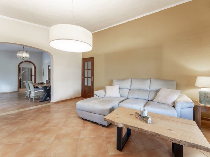 4 sypialnia Finka/Dom wiejski na sprzedaż w Santa Maria del Cami z basenem garażem - 1 200 000 € (Ref: 9470536)