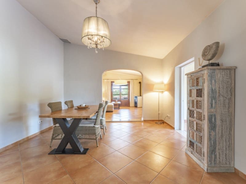 4 sypialnia Finka/Dom wiejski na sprzedaż w Santa Maria del Cami z basenem garażem - 1 200 000 € (Ref: 9470536)