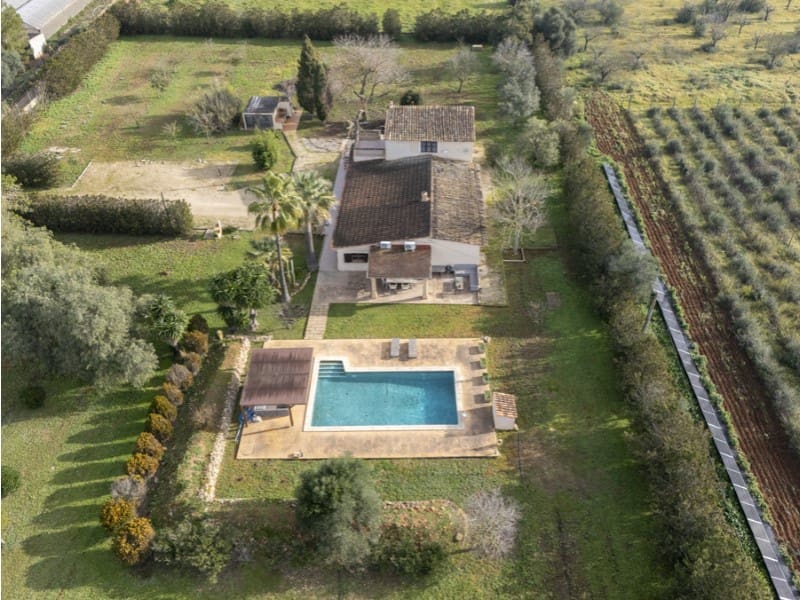 4 sypialnia Finka/Dom wiejski na sprzedaż w Santa Maria del Cami z basenem garażem - 1 200 000 € (Ref: 9470536)