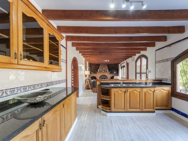 5 chambre Finca/Maison de Campagne à vendre à Alcúdia avec piscine - 1 850 000 € (Ref: 9473177)