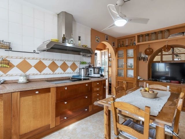 4 chambre Finca/Maison de Campagne à vendre à Portol, Marratxí avec piscine garage - 1 150 000 € (Ref: 9473178)