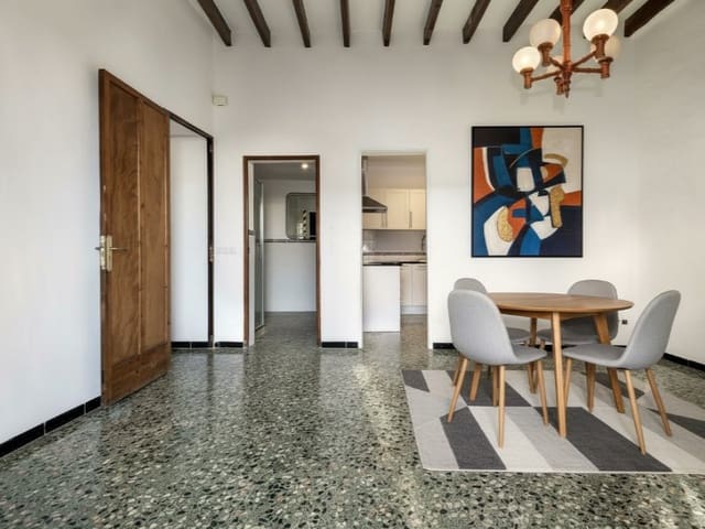 Chalet de 2 habitaciones en Selva en venta con garaje - 420.000 € (Ref: 9497523)