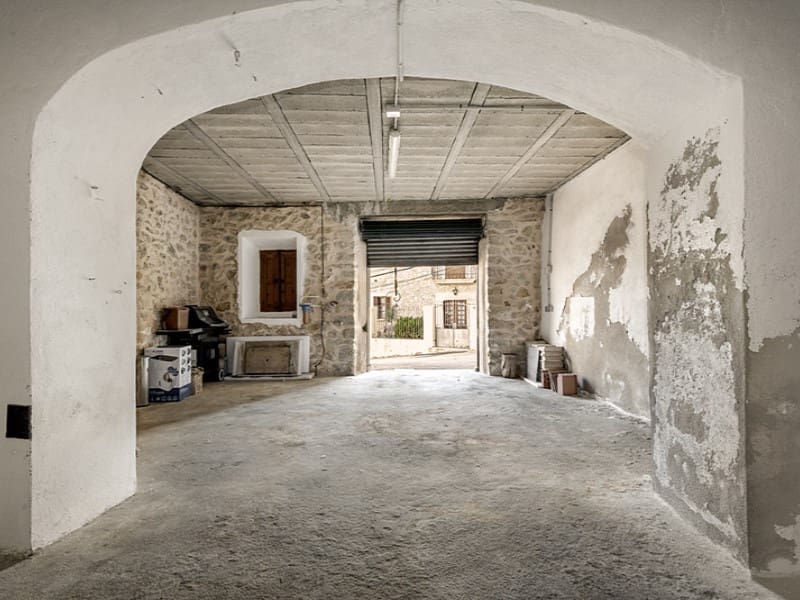 Chalet de 2 habitaciones en Selva en venta con garaje - 420.000 € (Ref: 9497523)