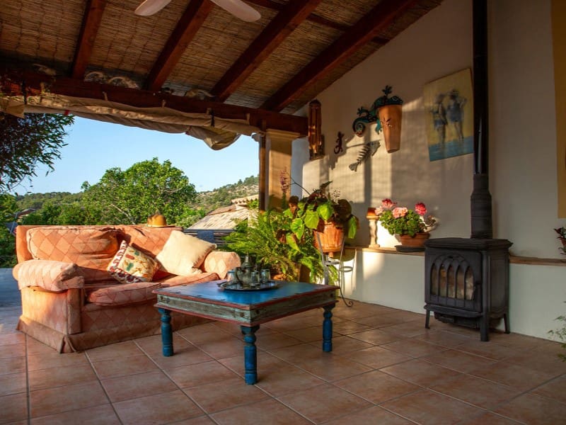 Finca/Casa Rural de 2 habitaciones en Alaró en venta con piscina - 820.000 € (Ref: 9502553)