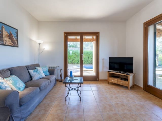 3 slaapkamer Villa te koop in Cala Llombards, Santanyí met zwembad - € 1.290.000 (Ref: 9510307)