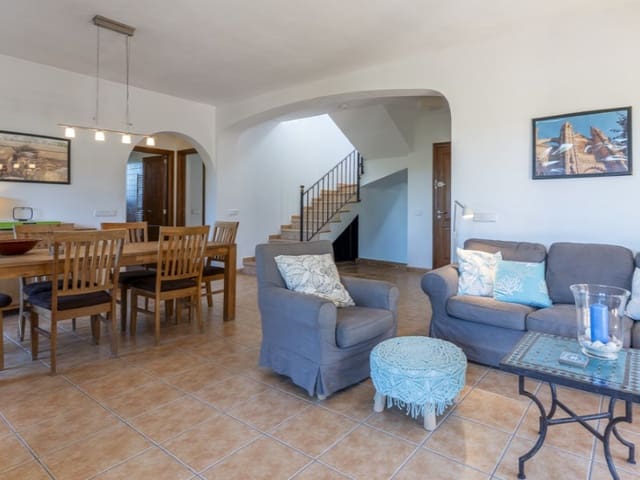 3 slaapkamer Villa te koop in Cala Llombards, Santanyí met zwembad - € 1.290.000 (Ref: 9510307)