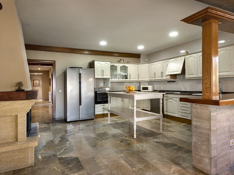 8 sypialnia Finka/Dom wiejski na sprzedaż w Inca z basenem garażem - 3 950 000 € (Ref: 9524684)