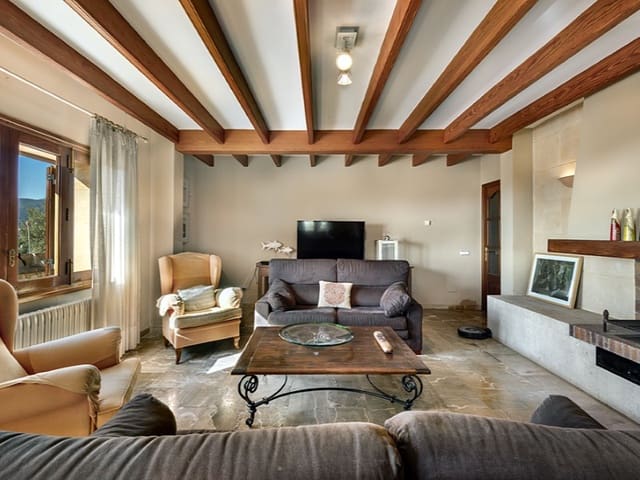 8 sypialnia Finka/Dom wiejski na sprzedaż w Inca z basenem garażem - 3 950 000 € (Ref: 9524684)