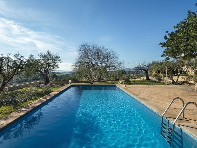 8 sypialnia Finka/Dom wiejski na sprzedaż w Inca z basenem garażem - 3 950 000 € (Ref: 9524684)