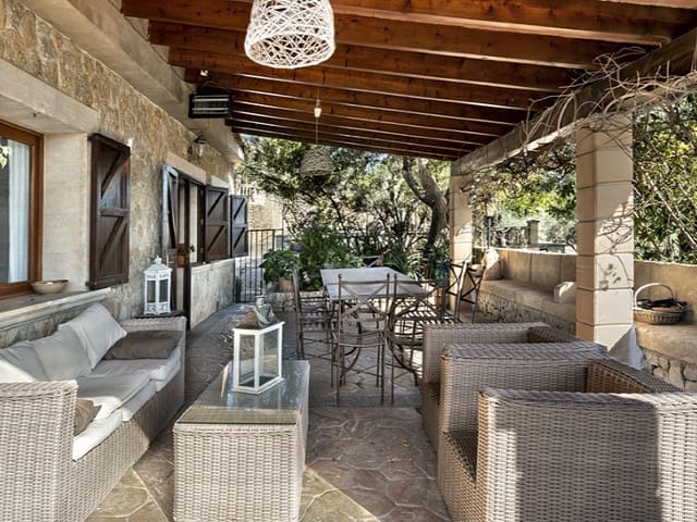 8 sypialnia Finka/Dom wiejski na sprzedaż w Inca z basenem garażem - 3 950 000 € (Ref: 9524684)