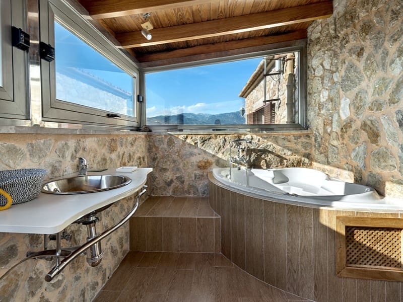 8 sypialnia Finka/Dom wiejski na sprzedaż w Inca z basenem garażem - 3 950 000 € (Ref: 9524684)