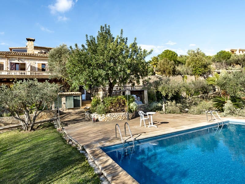 8 sypialnia Finka/Dom wiejski na sprzedaż w Inca z basenem garażem - 3 950 000 € (Ref: 9524684)