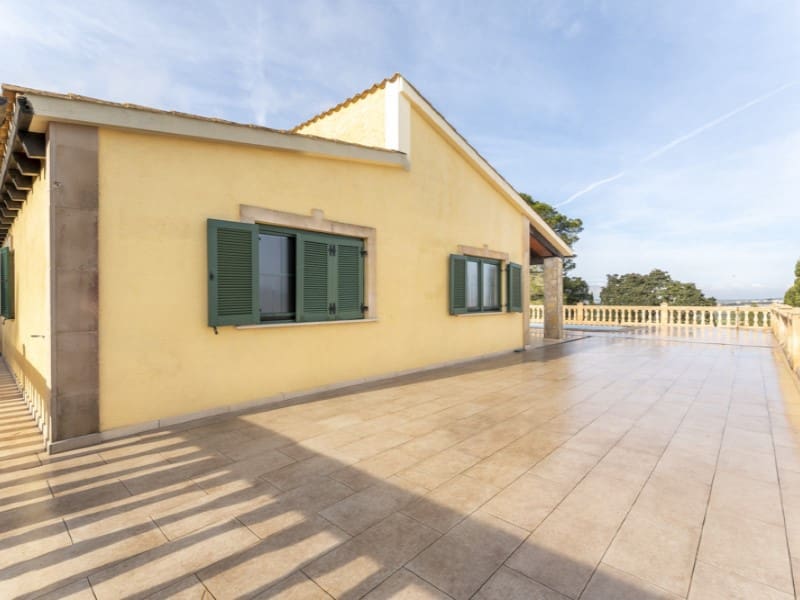 4 soveværelse Finca/Landehus til salg i Montuiri med swimmingpool garage - € 1.450.000 (Ref: 9524686)