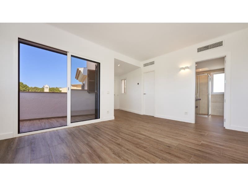 3 soveværelse Villa til salg i Santa Ponsa med swimmingpool - € 1.750.000 (Ref: 9534059)