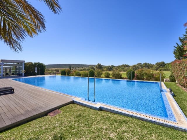 3 soveværelse Villa til salg i Santa Ponsa, Calvià med swimmingpool - € 1.750.000 (Ref: 9534059)