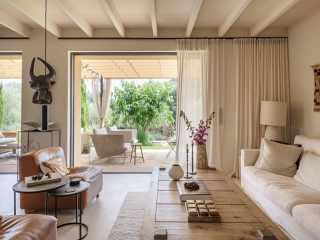 4 soveværelse Finca/Landehus til salg i Llubí med swimmingpool - € 2.750.000 (Ref: 9543458)