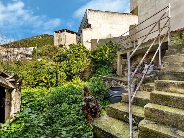 4 sypialnia Willa na sprzedaż w Alaró - 460 000 € (Ref: 9543459)