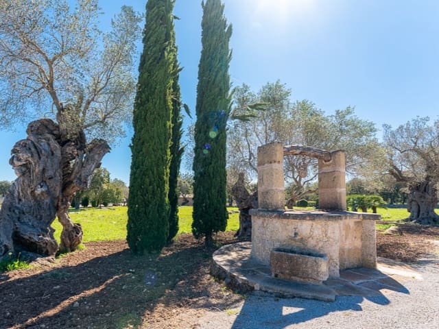 6 soveværelse Finca/Landehus til salg i Pollensa / Pollença med swimmingpool garage - € 7.650.000 (Ref: 9565366)