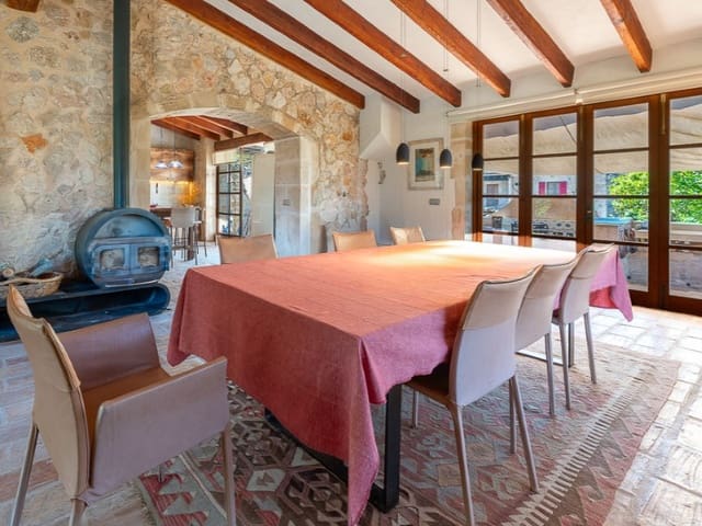 6 soveværelse Finca/Landehus til salg i Pollensa / Pollença med swimmingpool garage - € 7.650.000 (Ref: 9565366)