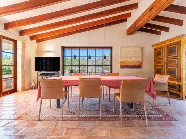 6 soveværelse Finca/Landehus til salg i Pollensa / Pollença med swimmingpool garage - € 7.650.000 (Ref: 9565366)