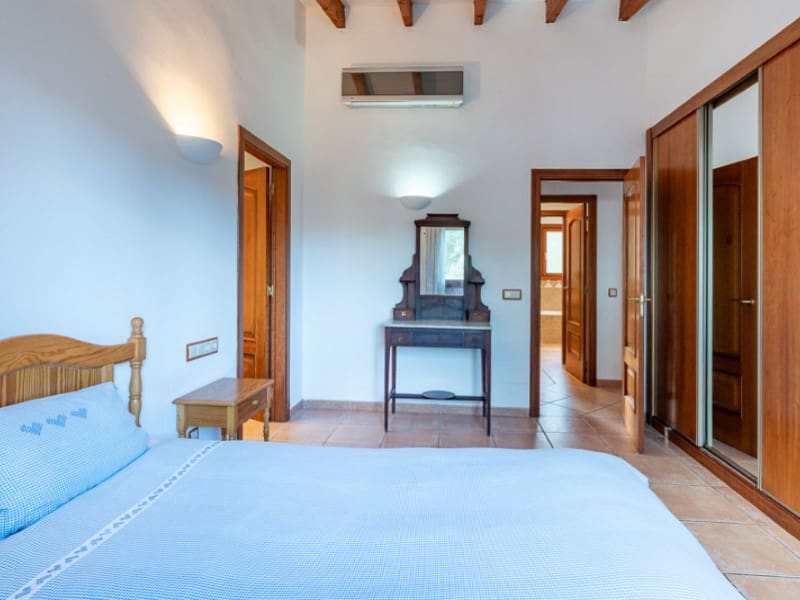 3 bedroom Villa for sale in Sa Pobla with pool - € 1,080,000 (Ref: 9565367)