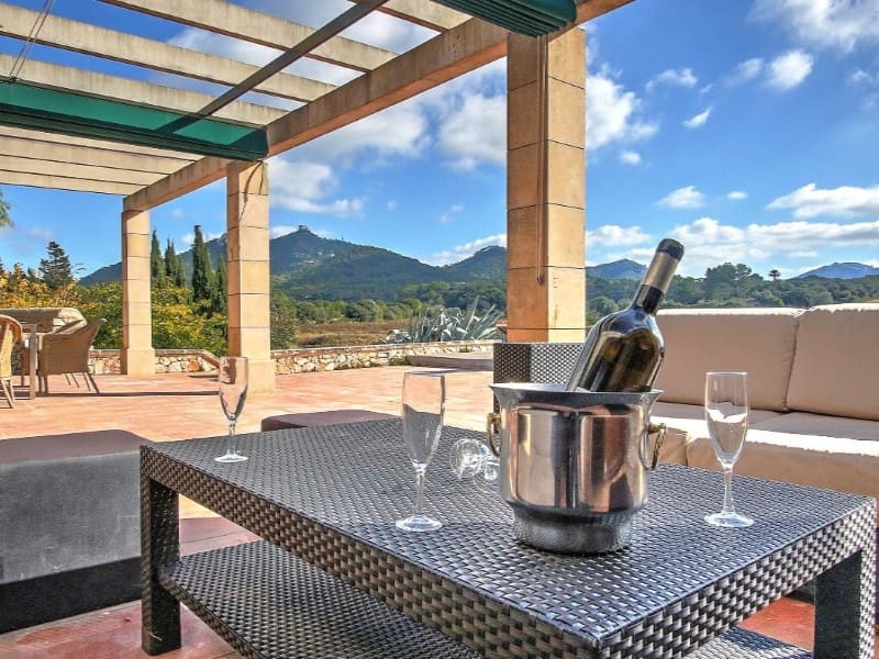 3 soveværelse Finca/Landehus til salg i Felanitx med swimmingpool - € 2.100.000 (Ref: 9568892)