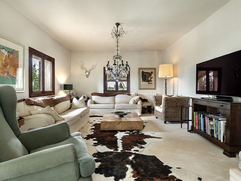 5 bedroom Finca/Country House for sale in Sencelles with pool - € 1,550,000 (Ref: 9568895)