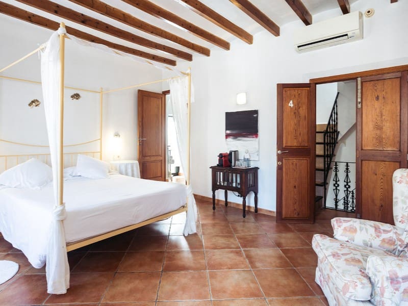 8 slaapkamer Villa te koop in Estellenchs - € 2.600.000 (Ref: 9571339)