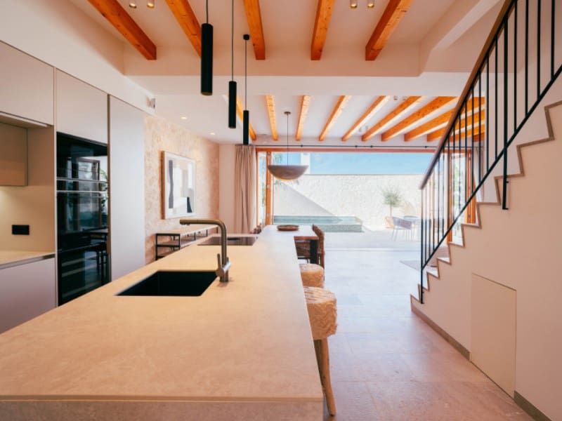 4 bedroom Villa for sale in Montuiri with pool garage - € 1,795,000 (Ref: 9591461)