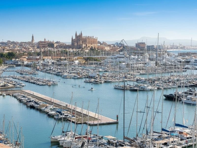 6 bedroom Apartment for sale in Palma de Mallorca with garage - € 2,480,000 (Ref: 9596336)